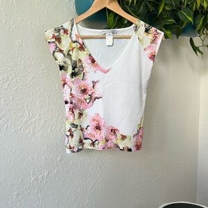 Alberto Makali White and Pink Fitted Cap Sleeve Blouse